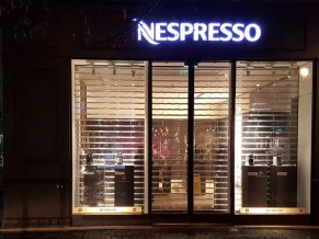 Nespresso Passy a choisi le rideau transparent Maxivison 