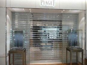 PIAGET - RIDEAU MÉTALLIQUE MAGASIN - GRILLE MAGASIN EUROLOOK